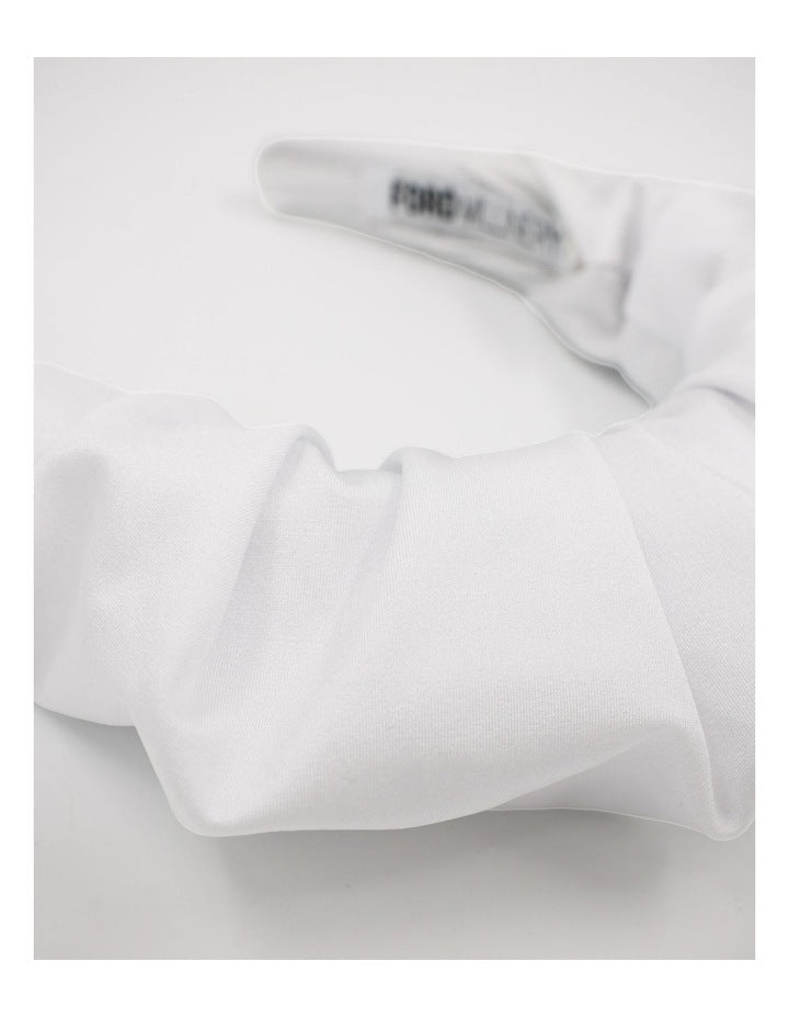 Jude Fascinator in White