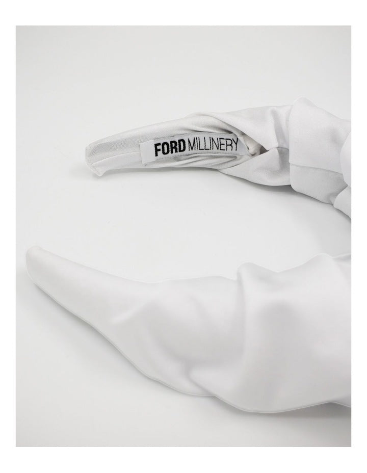 Jude Fascinator in White