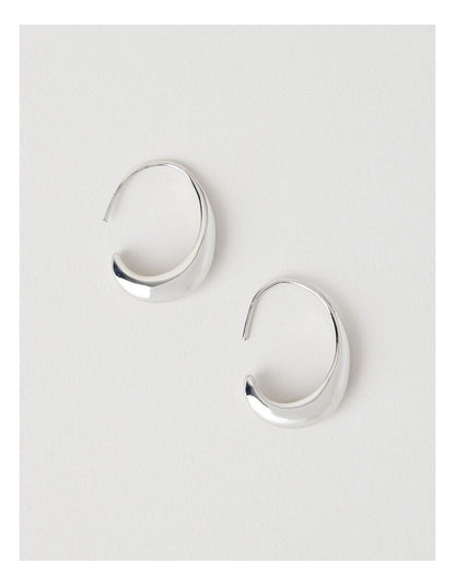 Smooth Curved Hoop Earrings in Silver