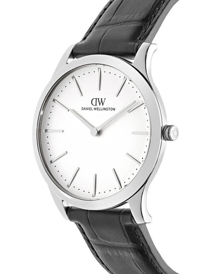 Daniel Wellington Pathfinder 39mm Black Leather Steel Watch DW00100980