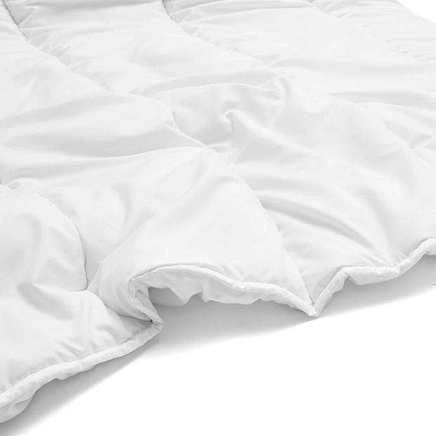 High Warmth Soft Comfort Quilt, Queen Bed - Anko