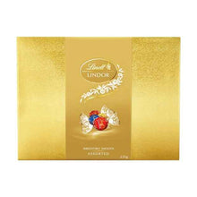Lindt LINDOR Assorted Chocolate Gift Box 235g