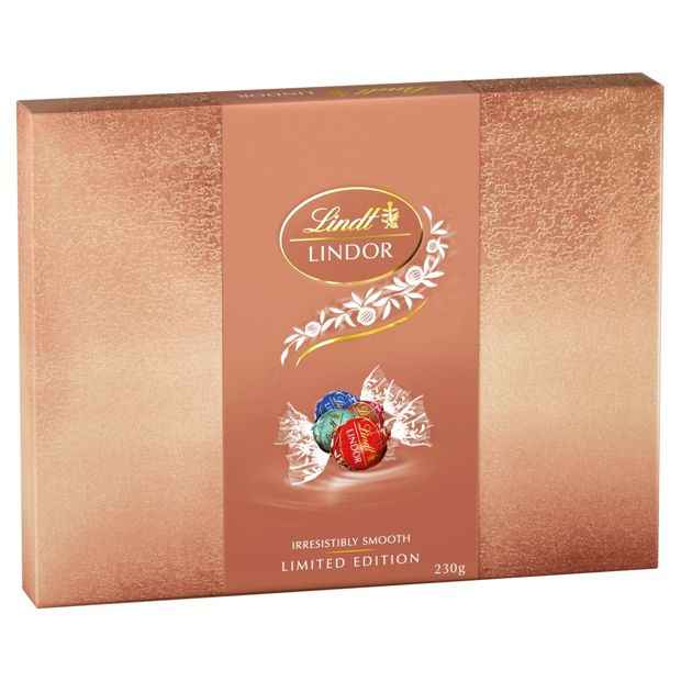Lindt LINDOR Limited Edition Christmas Gift Box 230g