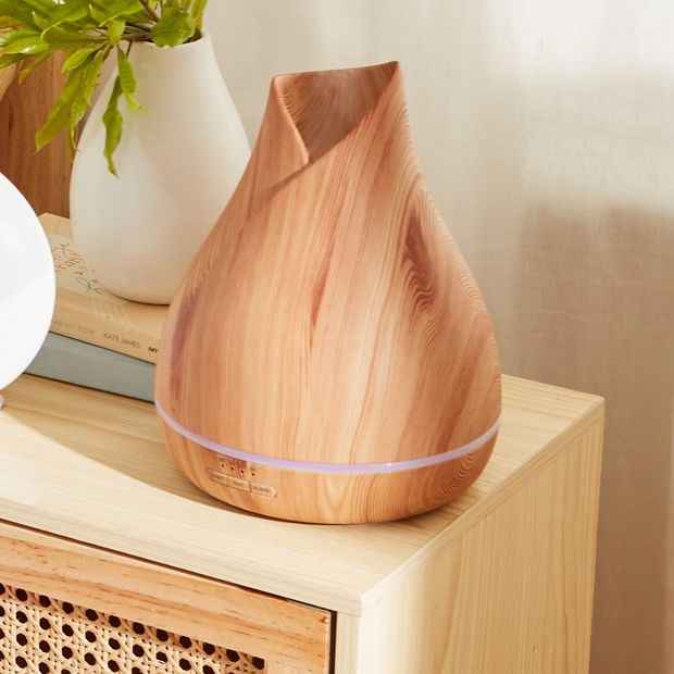 Wood-Look Aroma Diffuser with 7 LED Lights