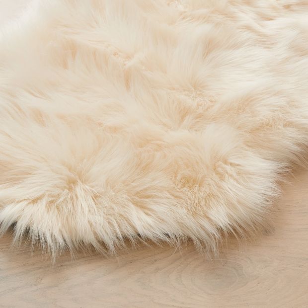 Cream Faux Fur Mat - Anko