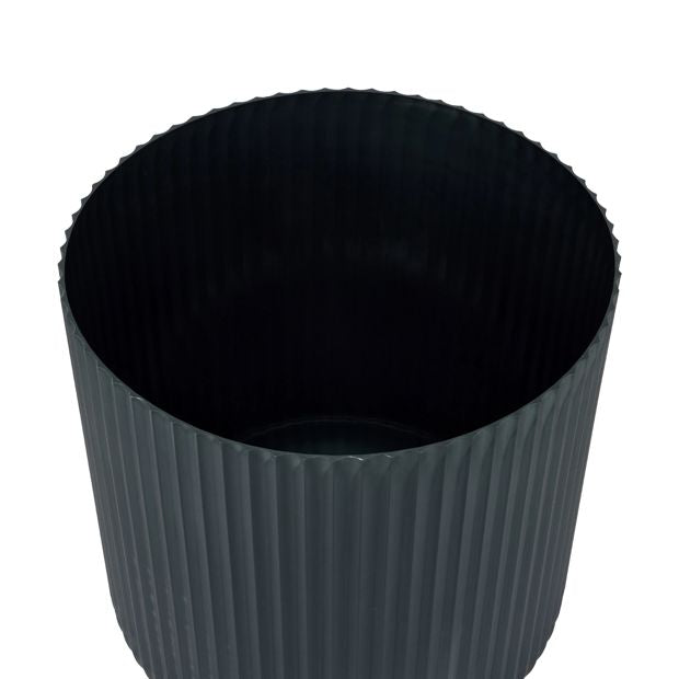 38cm Linear Plastic Pot, Black - Anko