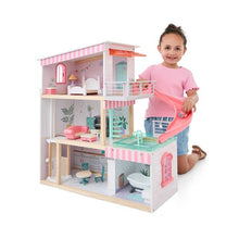 17 Piece Wooden Dollhouse Set