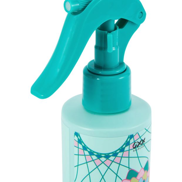 OXX Haircare The Revival Hydrating Leave In Conditioner 200ml - Vanilla and Violet Scented