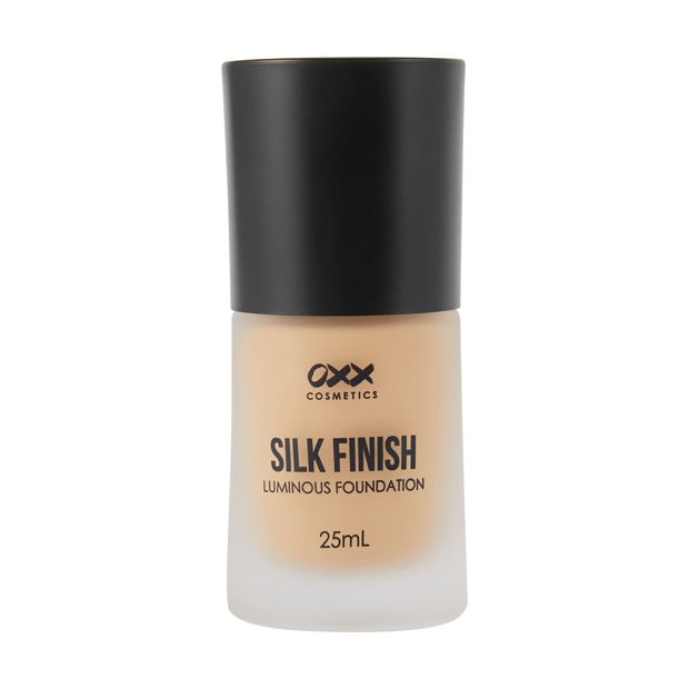 Silk Finish Luminous Foundation, Golden 6.25 - OXX Cosmetics