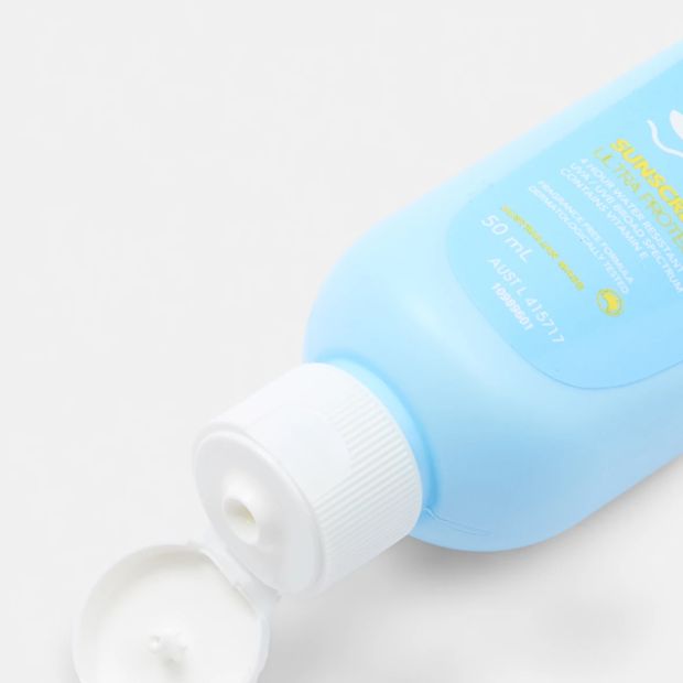 OXX Skincare SPF 50+ Sunscreen - Vitamin E