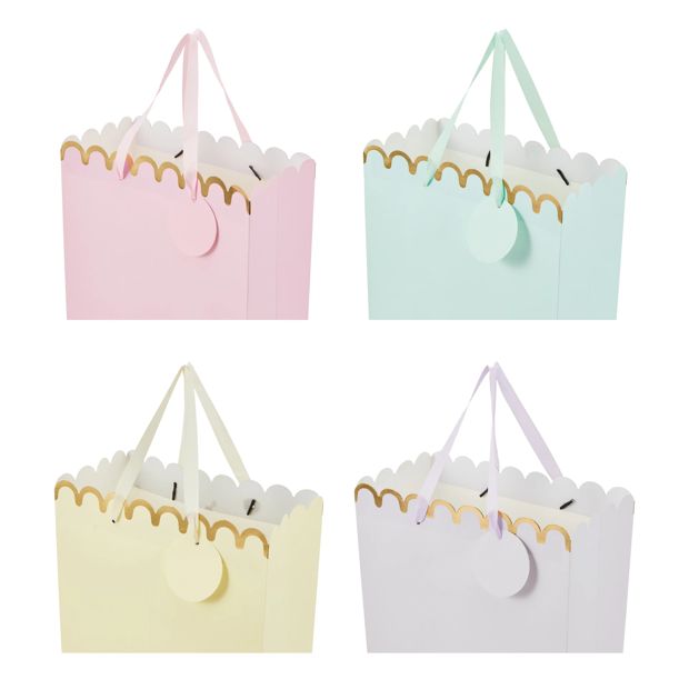 Pastel Scalloped Gift Bags - Large, Pack of 4