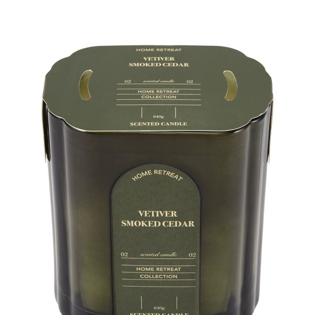 Anko Retreat Extra Large Vetiver Candle