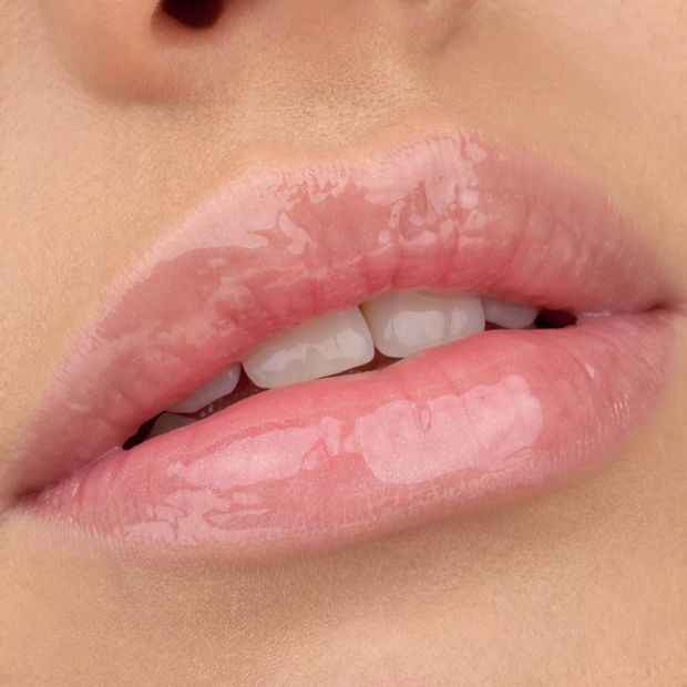 Essence Juicy Bomb Shiny Lipgloss - 101 Clear