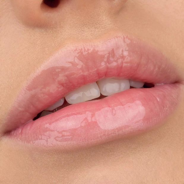 Essence Juicy Bomb Shiny Lipgloss - 101 Clear