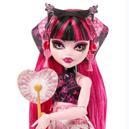 Monster High Skulltimate Secrets Gore-geous Oasis Draculaura Playset