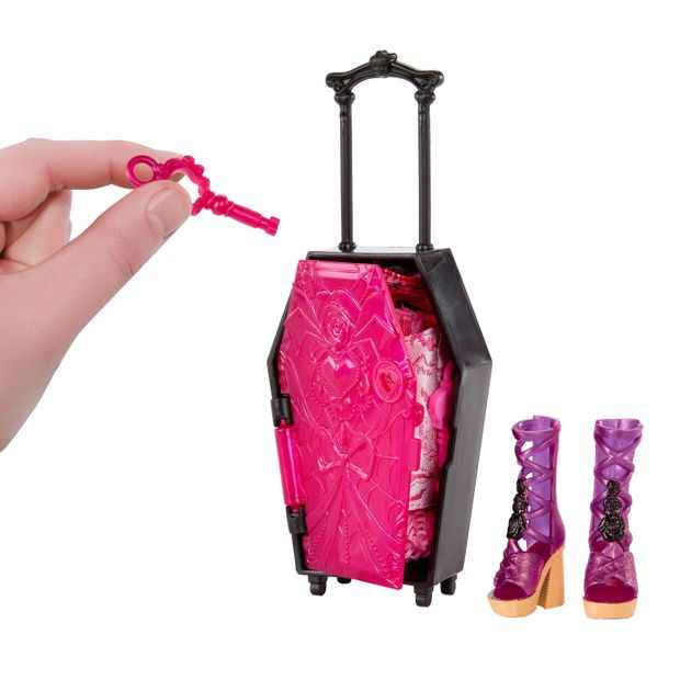 Monster High Skulltimate Secrets Gore-geous Oasis Draculaura Playset