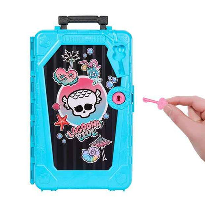 Monster High Skulltimate Secrets Gore-geous Oasis Lagoona Blue Playset