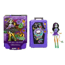 Monster High Skulltimate Secrets Gore-geous Oasis Jinafare Playset