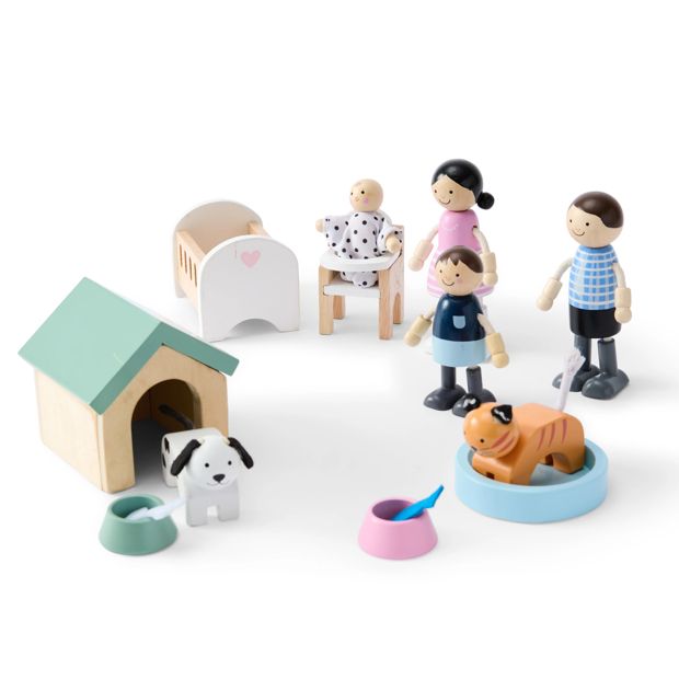 Anko 14 Piece Wooden Family Set