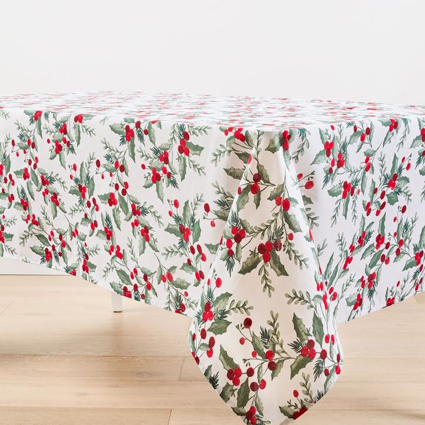 Anko Traditional Holly Tablecloth
