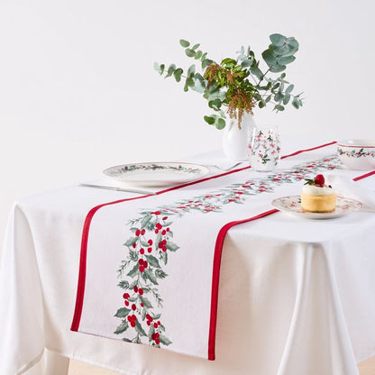Anko Holly Table Runner