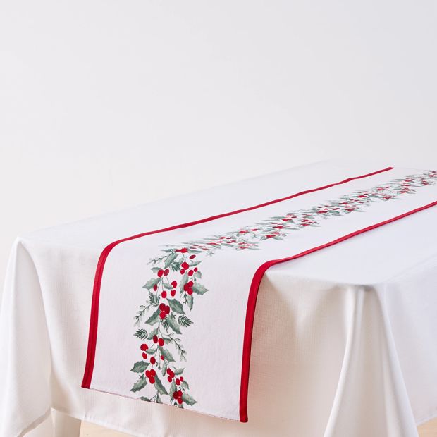 Anko Holly Table Runner