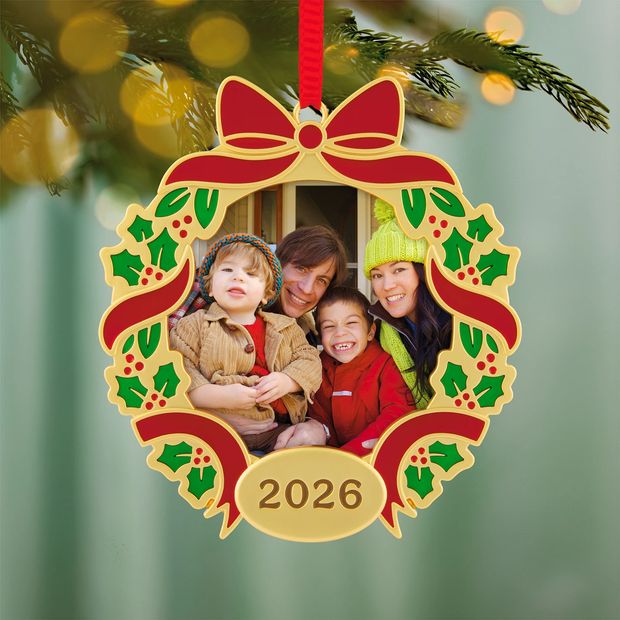 Hallmark Keepsake Our Family Christmas Photo Holder Ornament