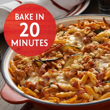 Leggo's Creamy Sundried Tomato & Garlic Pasta Bake Sauce 500g