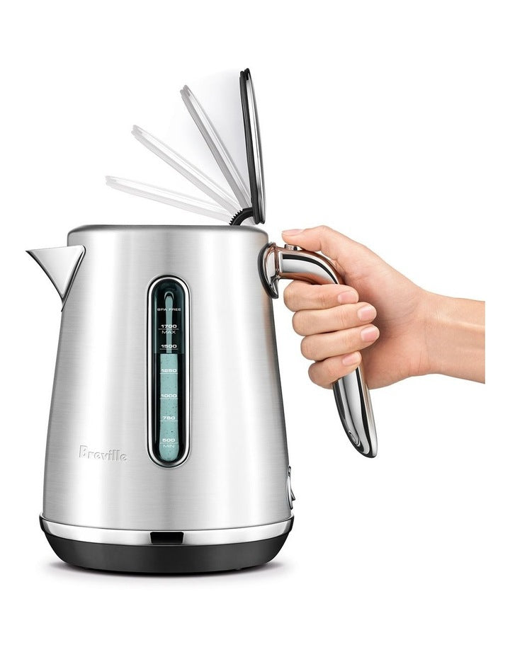 The Soft Top Luxe Kettle BKE735BSS