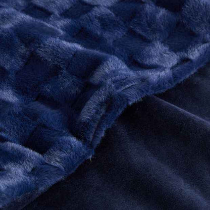 Ziggy Check Throw