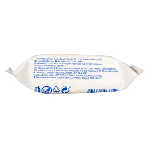 Johnson's Face Care Daily Essentials Refreshing Facial Cleansing Wipes For Normal Skin 25 Wipes - GimmeNow