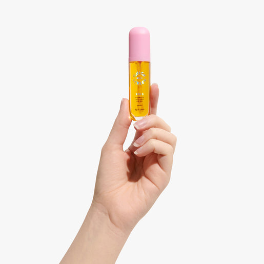 The Quick Flick Quick Screen SPF50 3 in 1 Hydrate & Plump Lip Oil Manuka Honey 8g