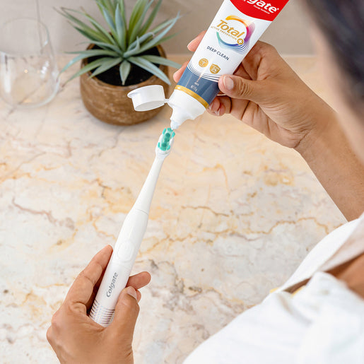Colgate Total Battery Toothbrush 1 Each