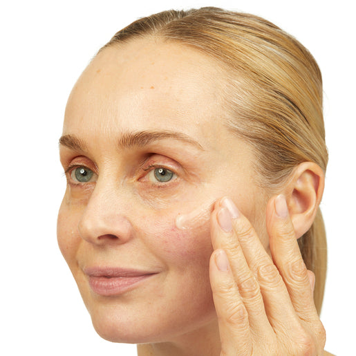 No7 Lift & Luminate TRIPLE ACTION Serum 30mL