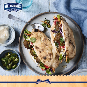 Hellmann's Real Mayonnaise Squeeze 400g