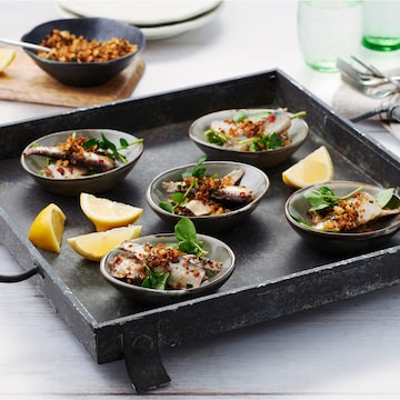 John West Wild Caught Sardines In Lemon Garlic & Chilli 110g