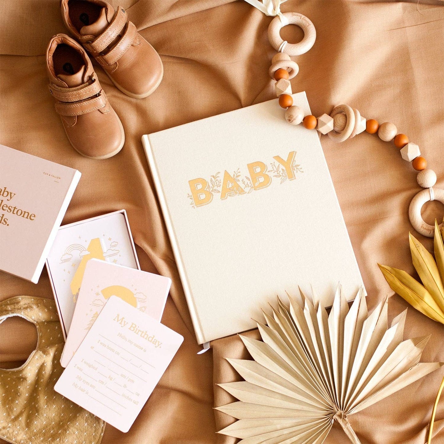 Fox & Fallow Baby Book Buttermilk Baby Journal Keepsake Memory Book (Hardcover)