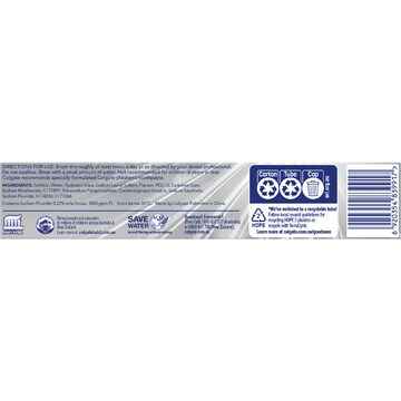 Colgate Advanced Whitening Toothpaste With Baking Soda 180g
