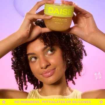 Daise Exfoliating Body Scrub Pineapple Glow 510g