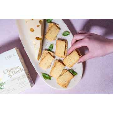 Loka Ultra Low Carb Crackers Cheese & Herb 120g