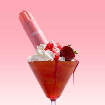 Sundae Whipped Shower Foam Strawberry & Cream 265mL