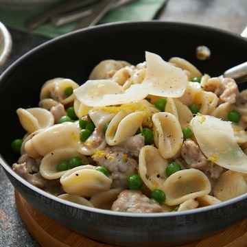 Leggo's Creamy Carbonara Pasta Sauce 490g
