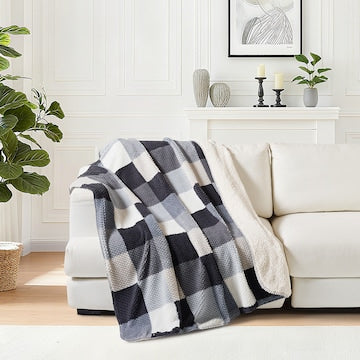 Waffle Sherpa Throw Black & White Check each