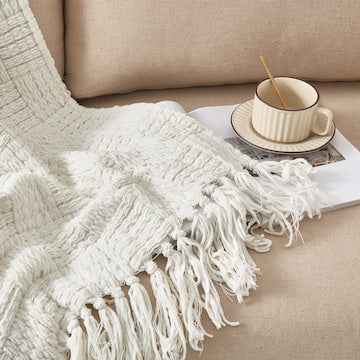Chunky Knitted Throw White each