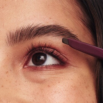 BOOIE Beauty Dot to Dot Eyebrow Pencil Dark Brown 0.2g