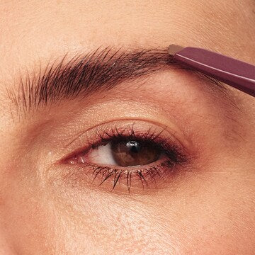 BOOIE Beauty Dot To Dot Eyebrow Pencil Medium Brown 0.2g