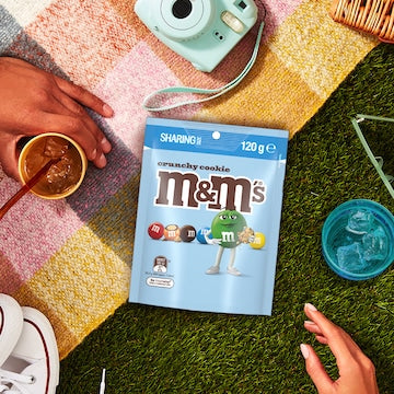 M&M's Crunchy Cookie Chocolate Snack & Share Bag 120g
