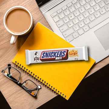 Snickers White Chocolate Bar Caramel Peanuts 42g