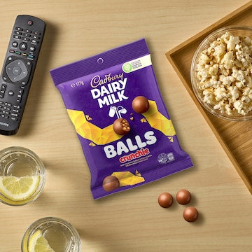 Cadbury Dairy Milk Chocolate Balls Crunchie 127g