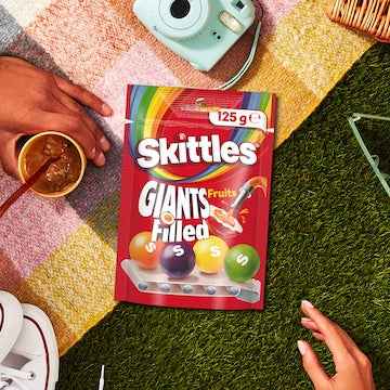 Skittles Giants Filled Fruits Chewy Lollies 125g